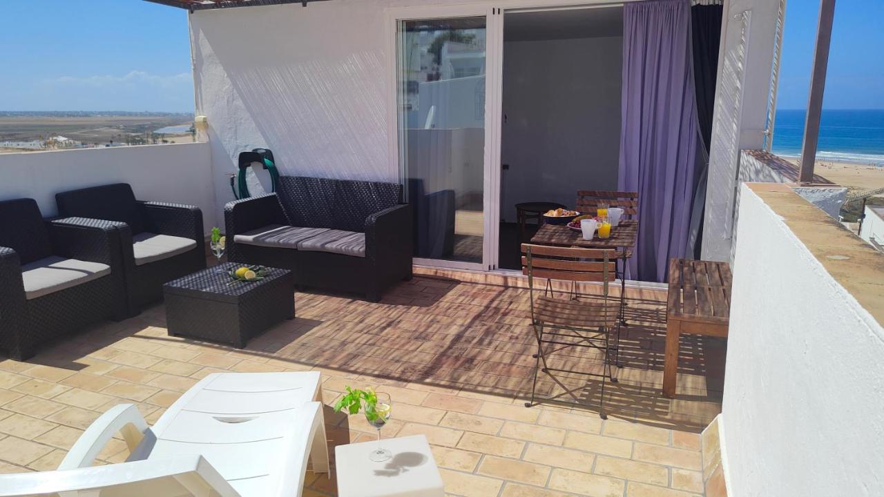 Impluvium Conil-Terraza Privada-Parking- Mayores De 25 Anos Conil De La Frontera Luaran gambar